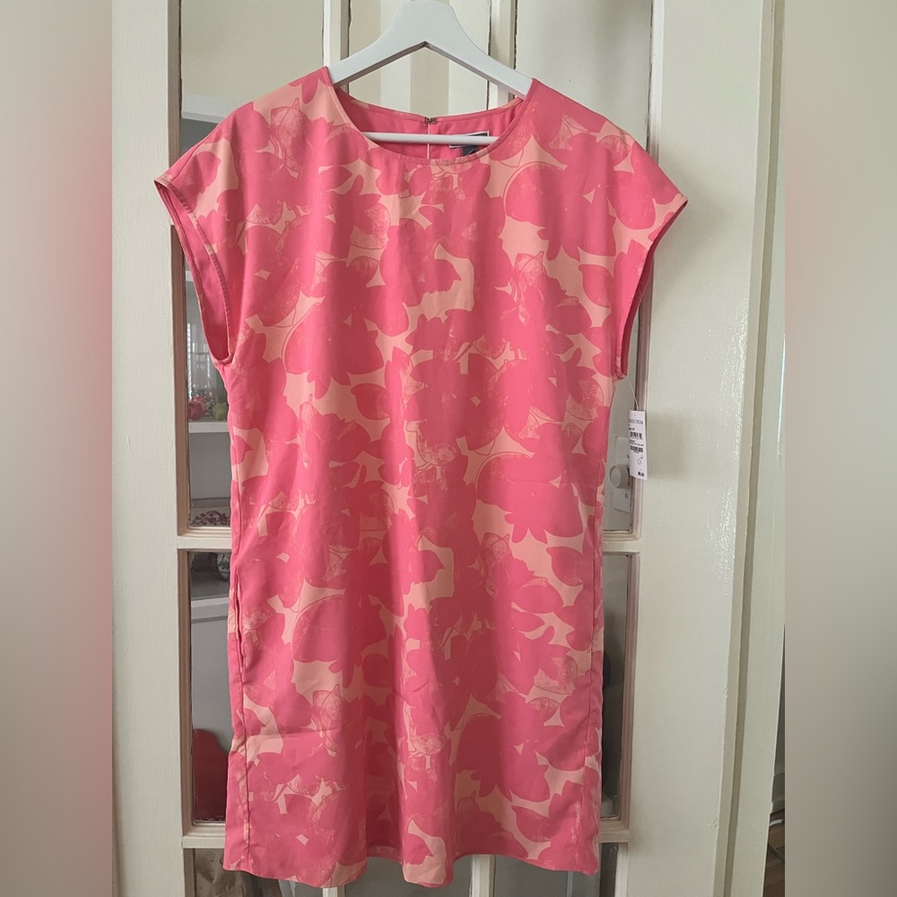 NWT Pink Floral Print Dress